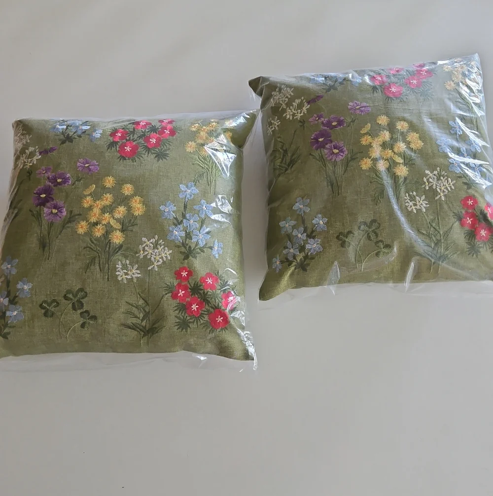 Charles Gallen Irish Wildflower Pillow Set Of 2